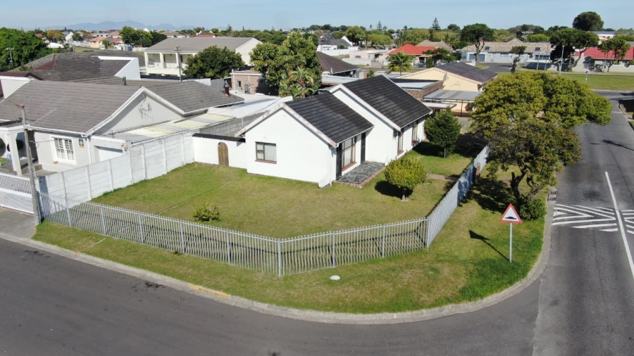 3 Bedroom Property for Sale in Belthorn Estate Western Cape